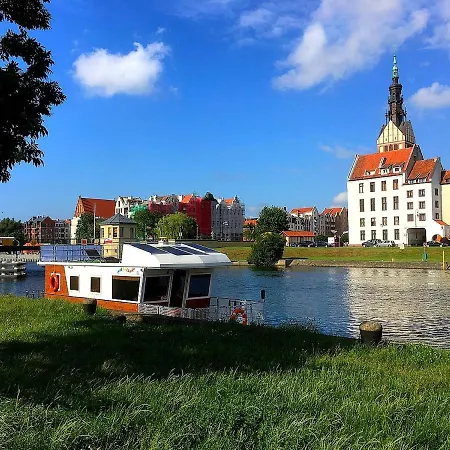 Houseboat Mazury Frajda Botel *