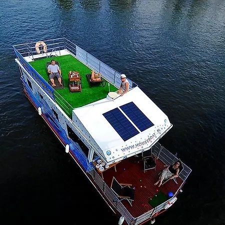 船屋 Houseboat Mazury Frajda 吉日茨科