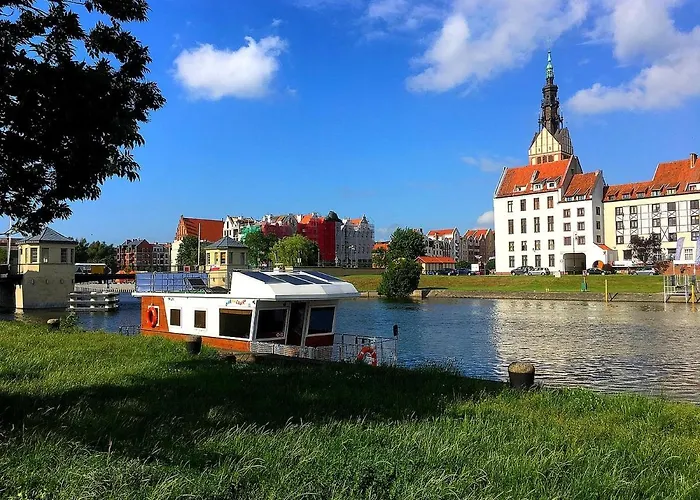 Houseboat Mazury Frajda Botel *