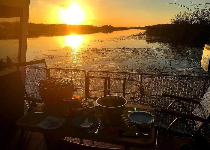 Houseboat Mazury Frajda Botel *